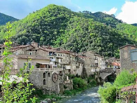 La Torre Bed and Breakfast